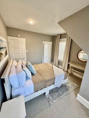 WiFi, bed sheets - Atlantic Tides Coastal Escape – Steps to Beach & Casinos (Atlantic City)