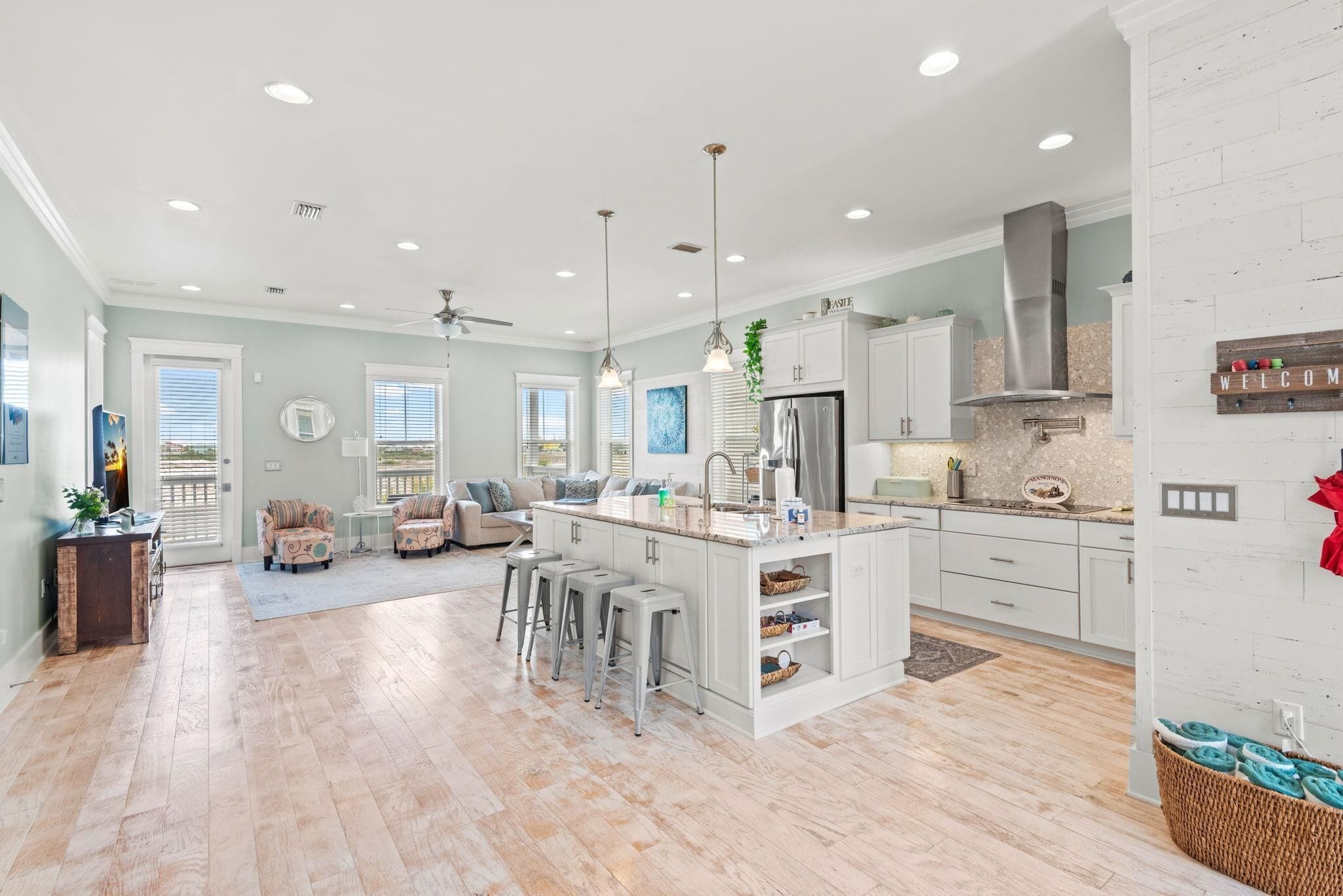 House, Multiple Beds (Sea Haven) | Living area