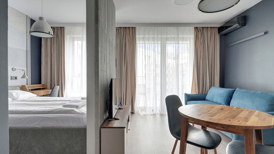 Żurawie 246 by Grand Apartments