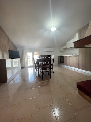 Dining - Family friendly apartment in Giba Center (Giba)