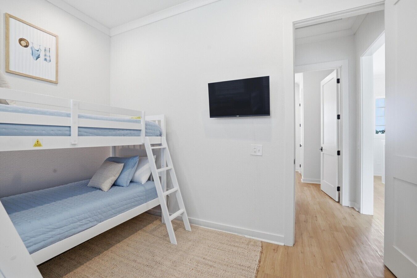 3 Schlafzimmer, Reisekinderbett, kostenloses WLAN, Bettwäsche