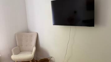 Strykejern/-brett, wi-fi (inkludert) og sengetøy