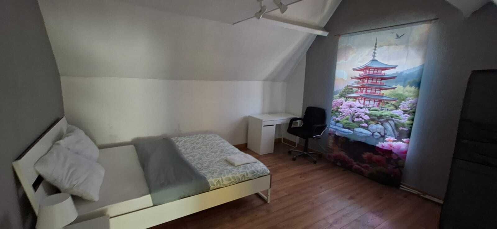 1 slaapkamer, een strijkplank/strijkijzer, wifi, beddengoed