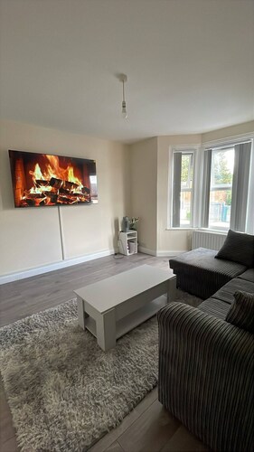 Cosy 1 Bed Apartment