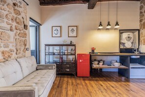 Living area - La Petite Maison nel Borgo di Sutri 2+1 pax (Sutri)
