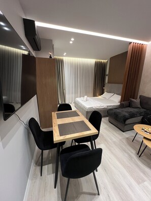 1 chambre, fer et planche à repasser, Wi-Fi