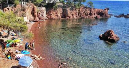 Coeur de Saint-Raphael, Centre & plages à pied