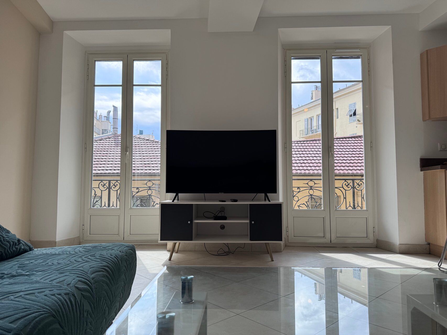 TV