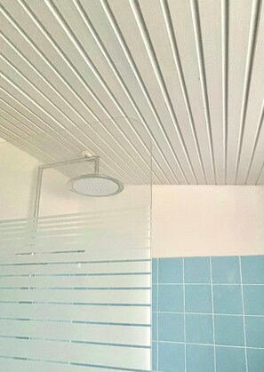 Shower - Idyllic country house overlooking Svanninge Hills (Millinge Faaborg)