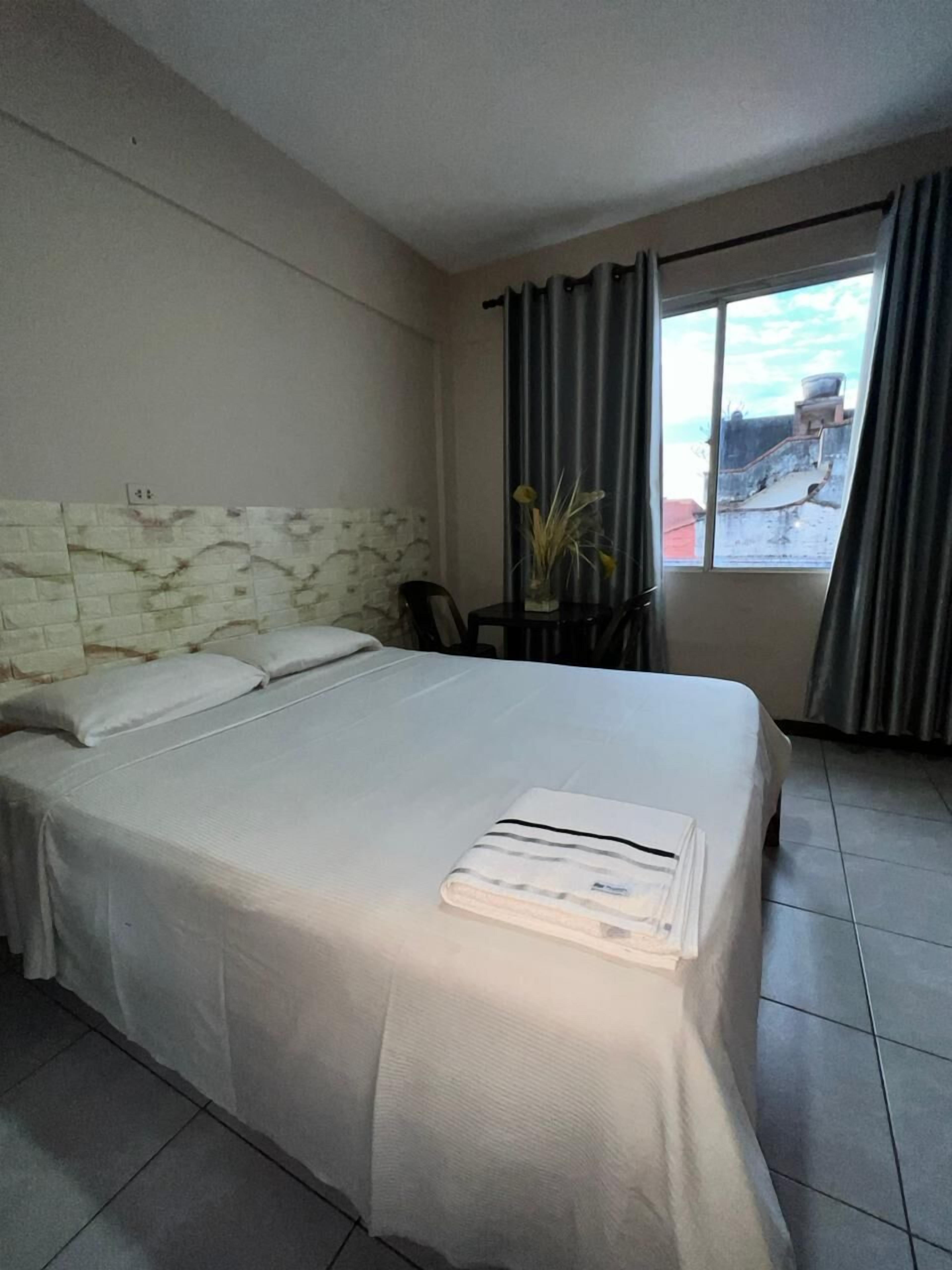 Single Room, 1 Large Twin Bed