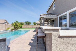 Pool - Queen Creek • Family Fun • BBQ • Pool (Queen Creek)