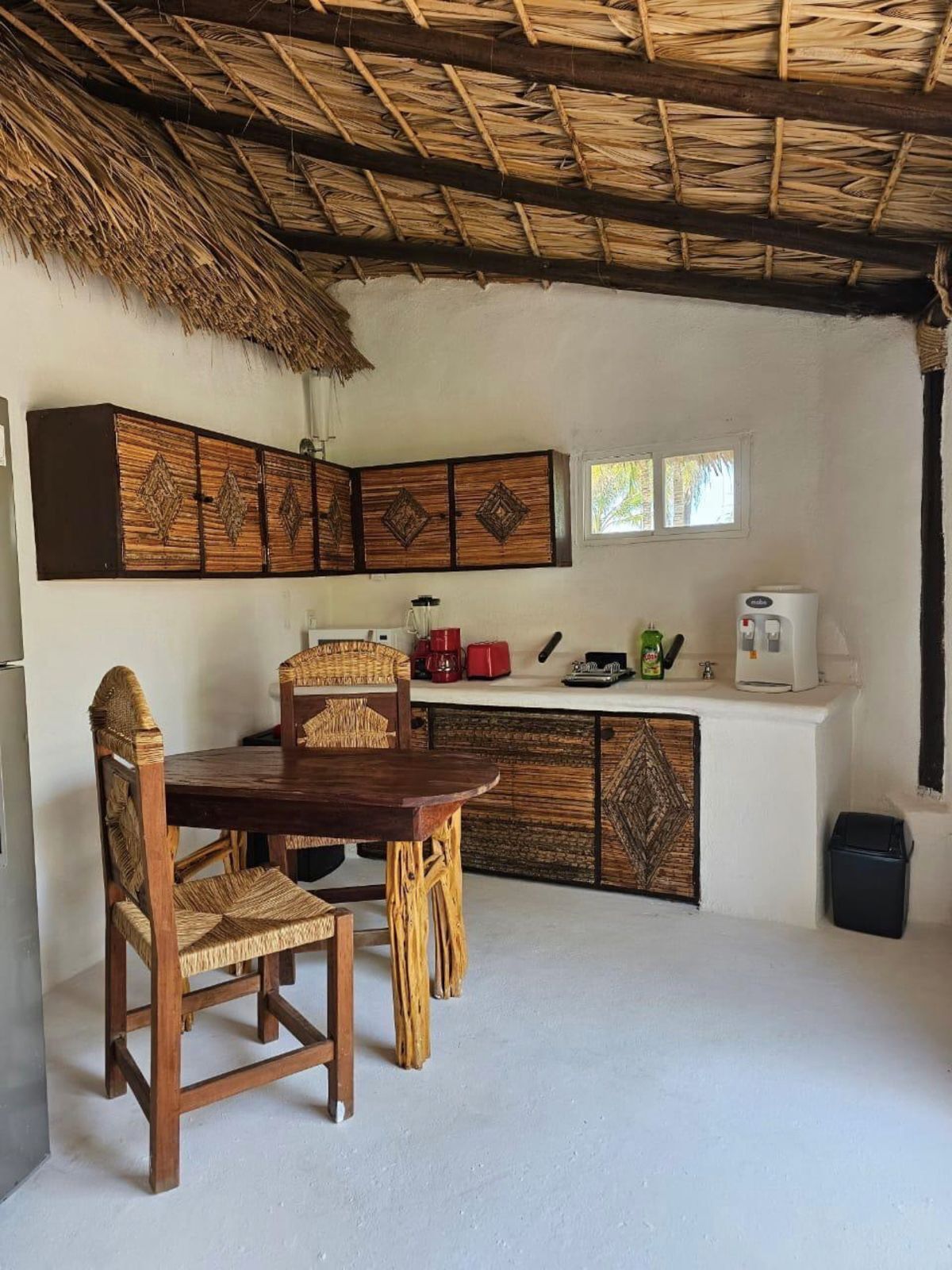 Luxury Cabin, Lake View | Tempat makan