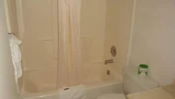 Free toiletries, towels