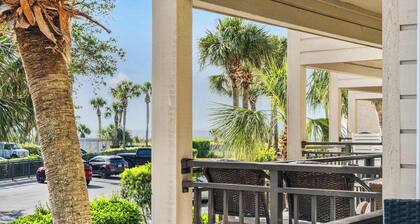 Beautiful Oceanview 1 BR Sea Side Villas
