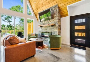 Smart-TV, Kamin