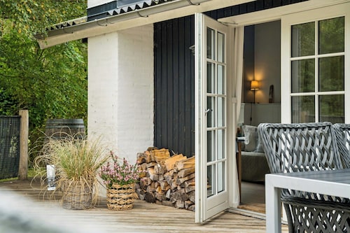 Holiday home with big terrace in Tversted