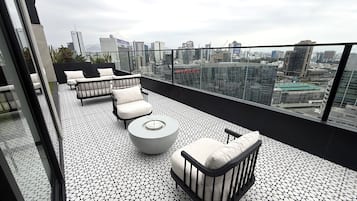 Rooftop terrace