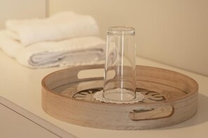Single Room | Bathroom amenities - Rufus Boutique (Puerto Natales)