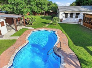 Udendørs pool