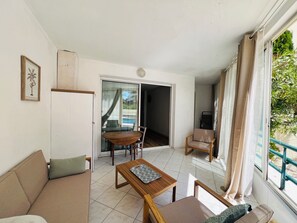 Living area - Le cocon de Sète - patio+pool and beach on foot (Sète)