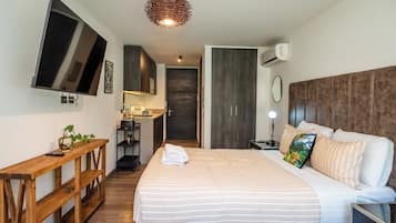 Blackout curtains, iron/ironing board, free WiFi