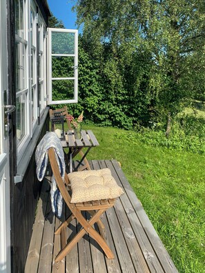 Ulkoruokailutilat
