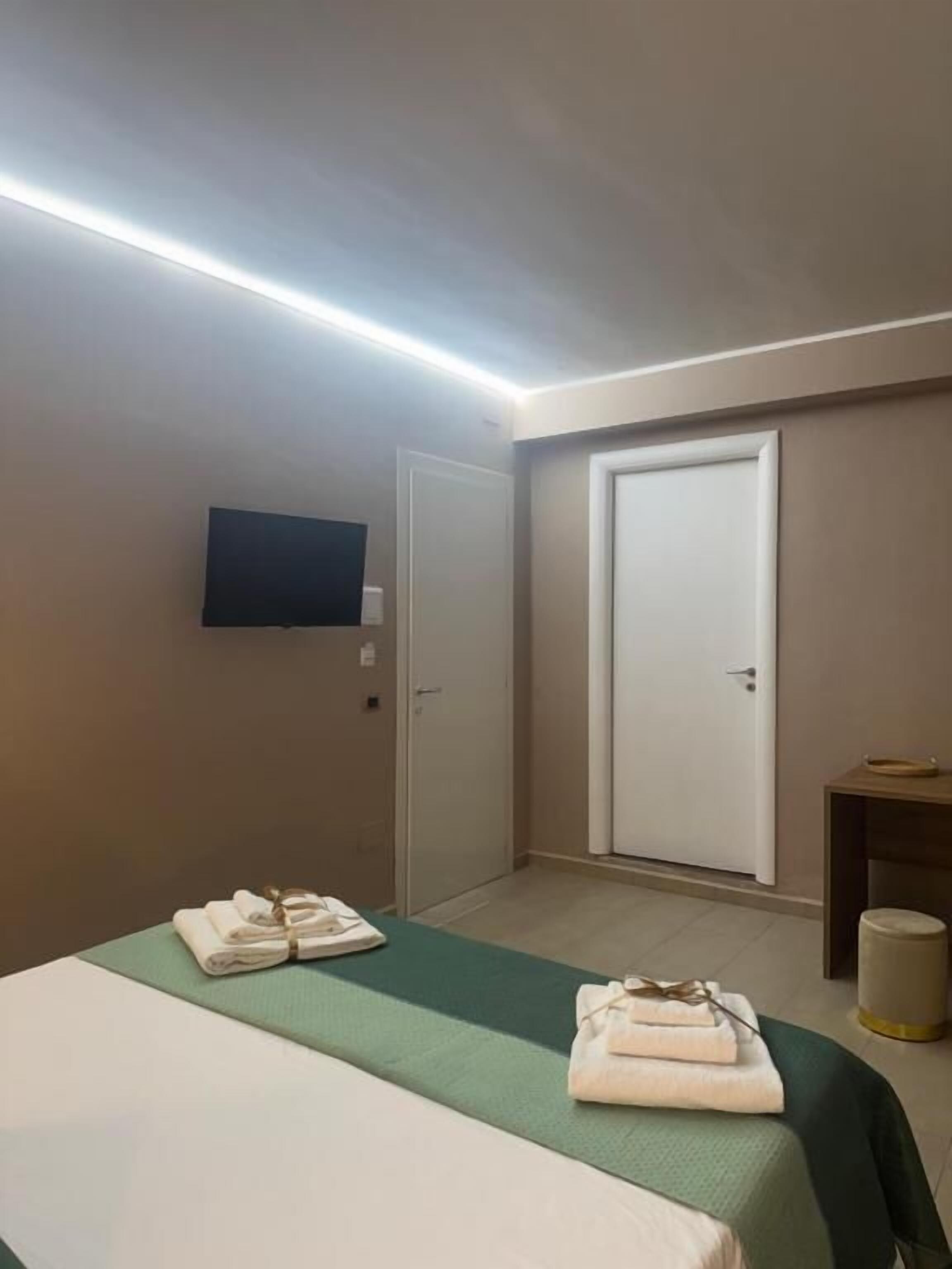 Habitación doble, balcón | Wifi gratis