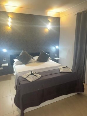 Doppelzimmer, Balkon | Kostenloses WLAN