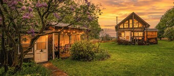 Rustic Cabin/Cottage for family/friends getaway!. Peace, Quiet, Country