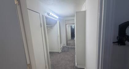 Beautiful 1-bedroom apartment perfect for traveling professionals.