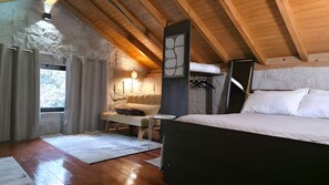 WiFi, bed sheets - Moose House | EV Charging | Pool | Gated Community (Loivos)