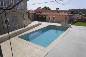Outdoor pool - Solar dos Caseiros B (Macieira da Maia)