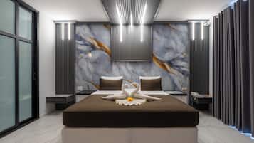 Cofres nos quartos, individualmente decorados
