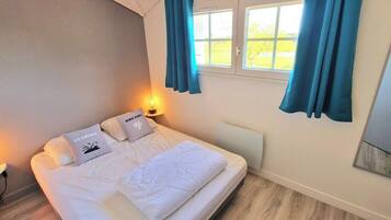 2 bedrooms