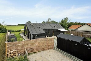 Exterior - Personal and inventive family house in Rødvig (Rødvig)