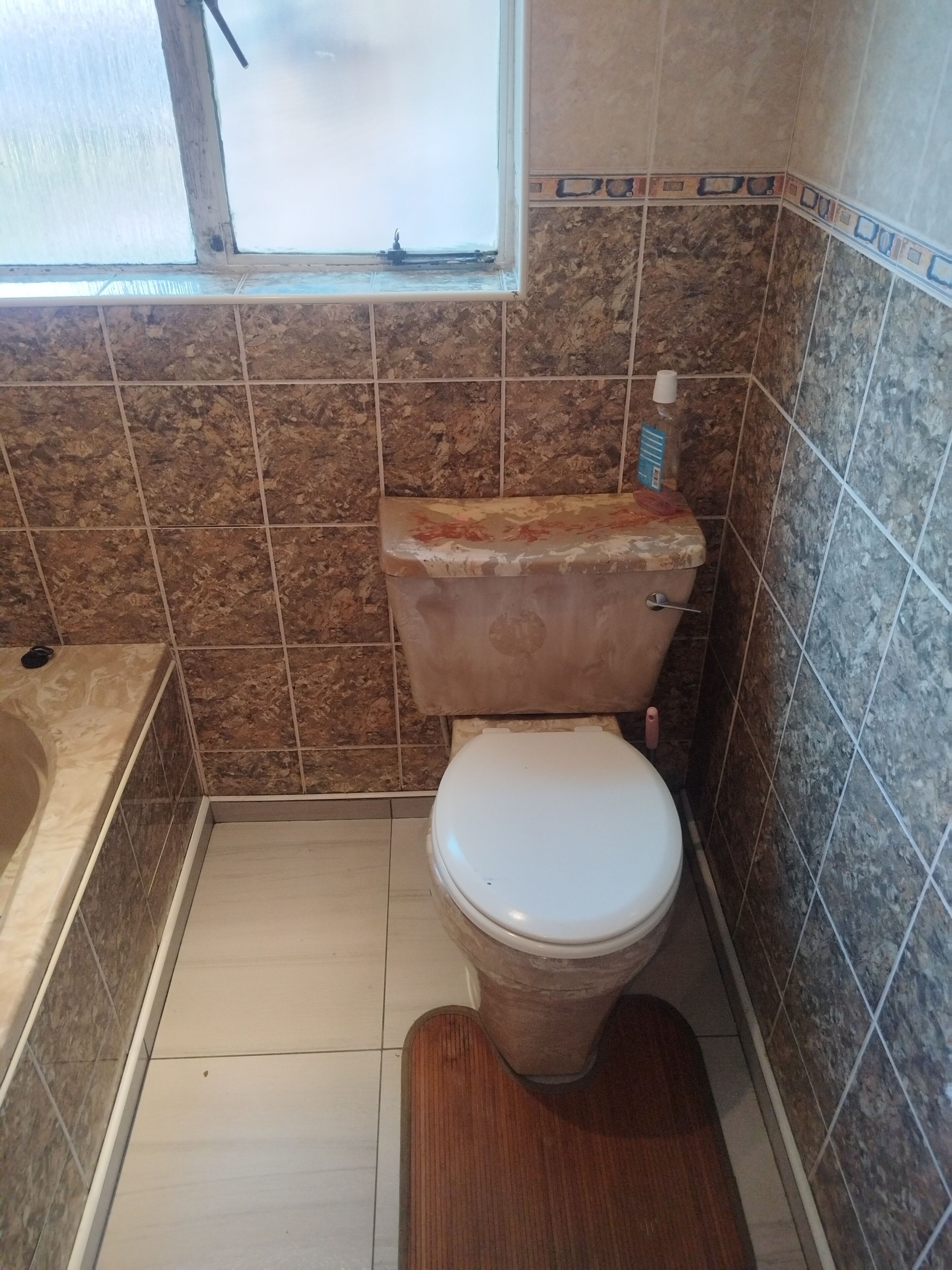 Kamar Double Standar | Kamar mandi