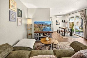 TV - Basecamp GP Unit B | Central to Downtown & River (Grants Pass)
