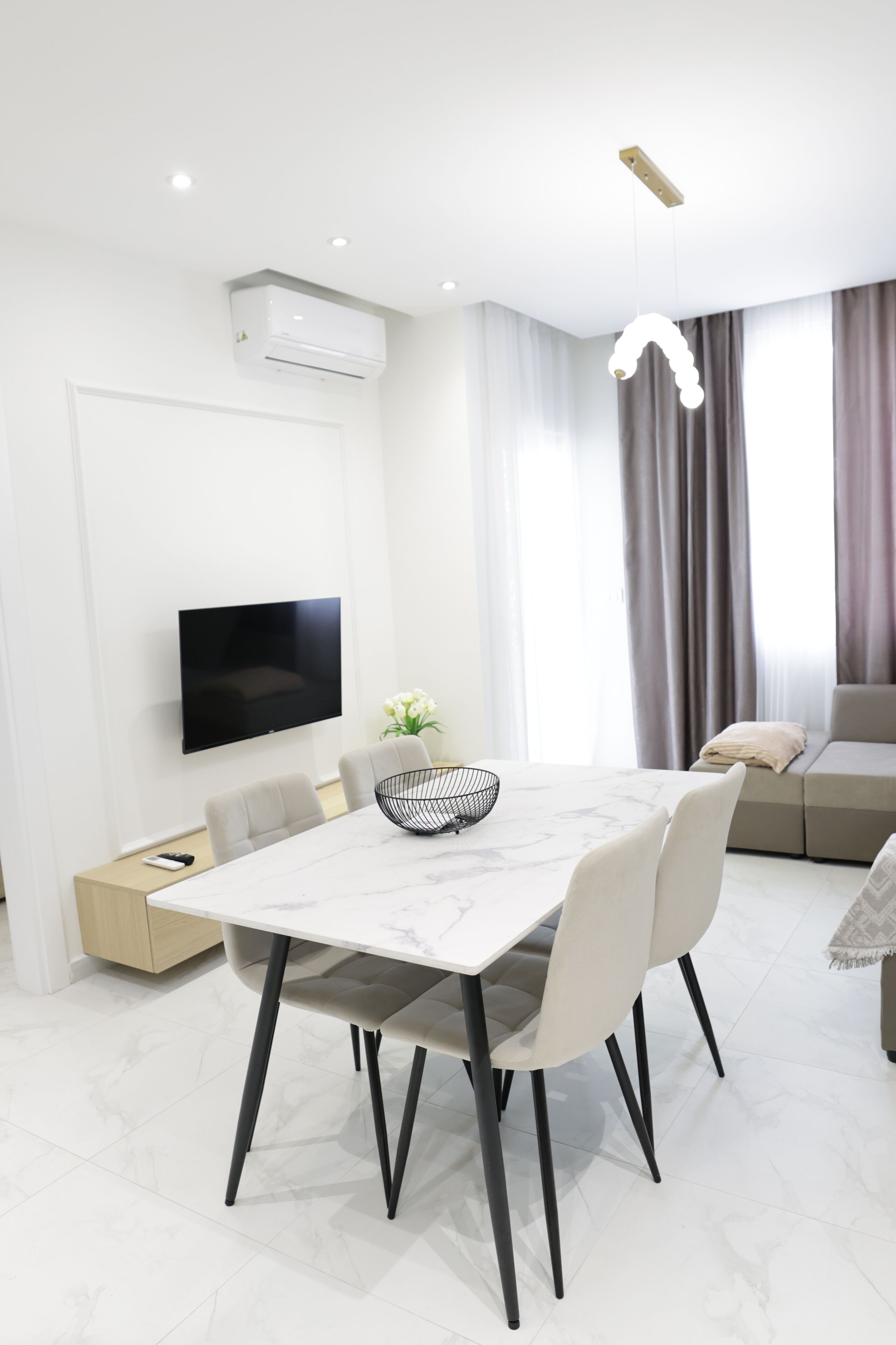 Family Apartment, Balcony | Dining