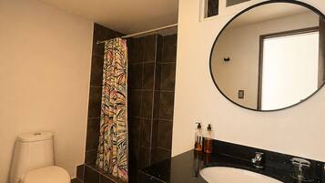Shower, towels, soap, shampoo