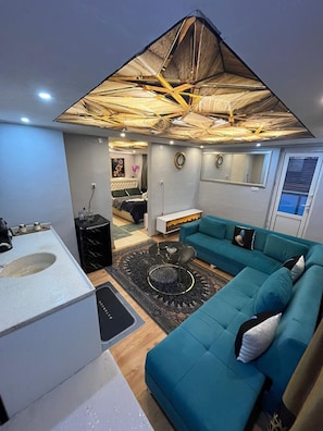 Superior Room, City View