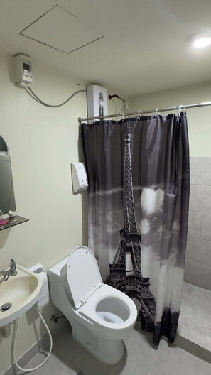 Bathroom - Relaxing staycation to rest, relax and unwind (San Jose del Monte)