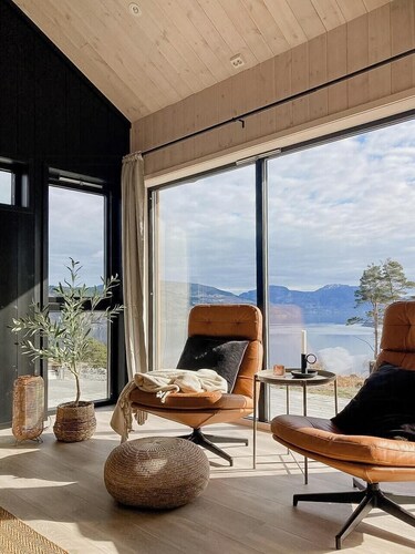 Panoramic cabin with sea view on Randøy