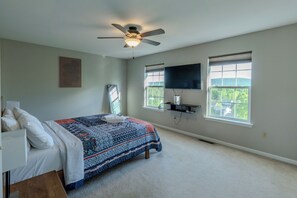 4 chambres, fer et planche à repasser, Wi-Fi, draps fournis