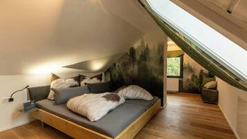 Schreibtisch, kostenloses WLAN