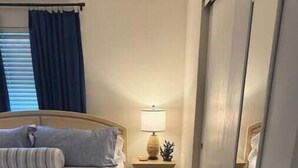 2 habitaciones, tabla de planchar con plancha y wifi gratis 