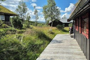 Property grounds - Authentic cabin overlooking Lake Møsvann (Rjukan)