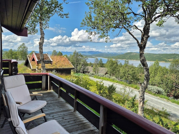 Terrace/patio - Authentic cabin overlooking Lake Møsvann (Rjukan)