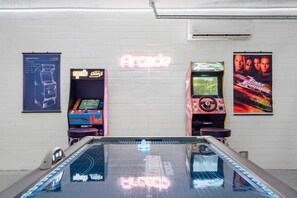 Spielezimmer