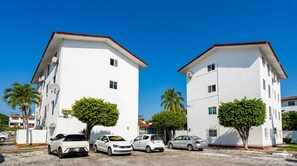Exterior - La Marina Condominios by Monyxbnb (Puerto Vallarta)