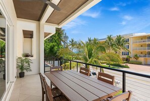 Outdoor dining - 50 8th Avenue (Indialantic)